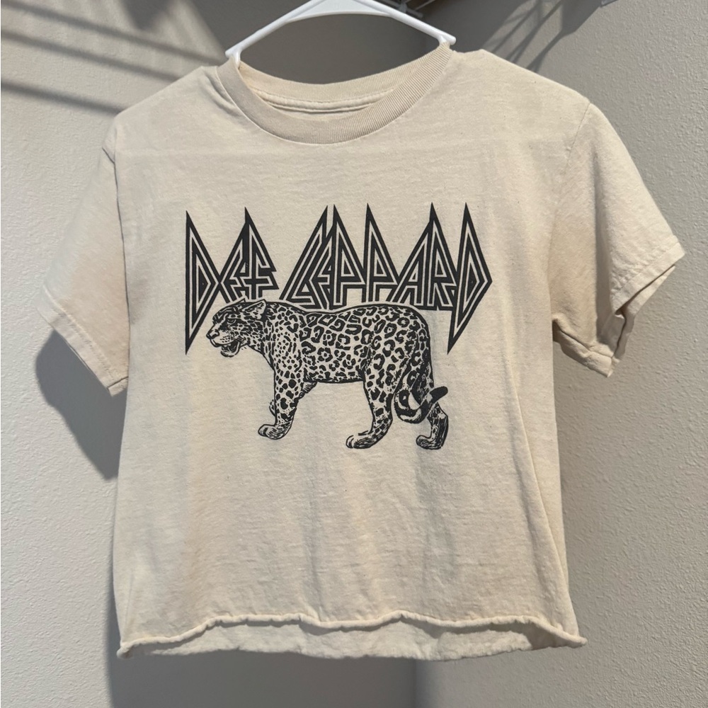 Def Leppard Cream Graphic Women's Tee